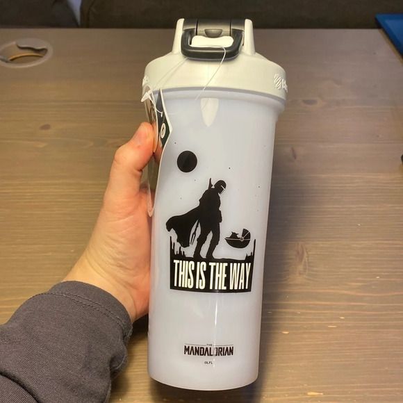 Disney The Mandalorian Blender Bottle - Picture 1 of 6